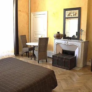 Chateau De *** Viviez